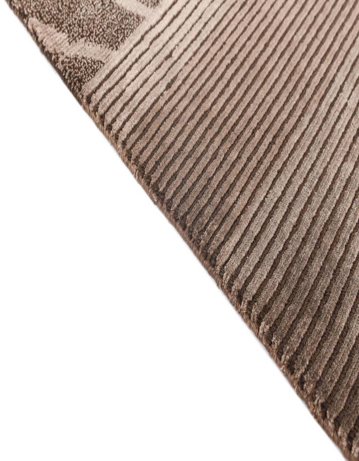 Detail image of  5' 1 x 6' 7  Hand Knotted Darya Wool Rug