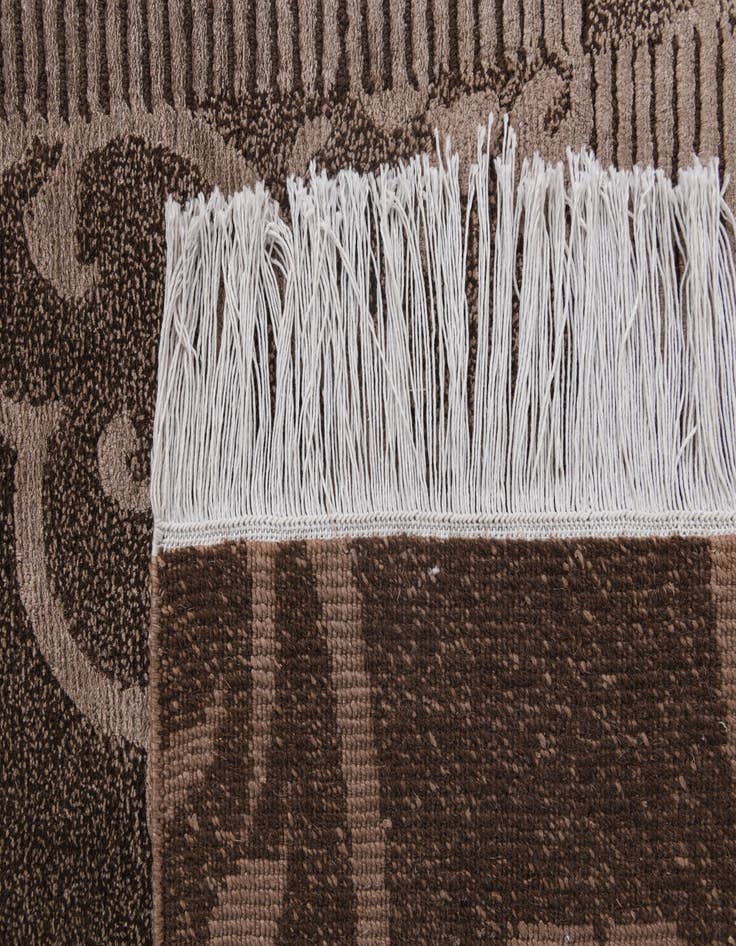 Detail image of  5' 9 x 8' 1  Hand Knotted Darya Wool Rug