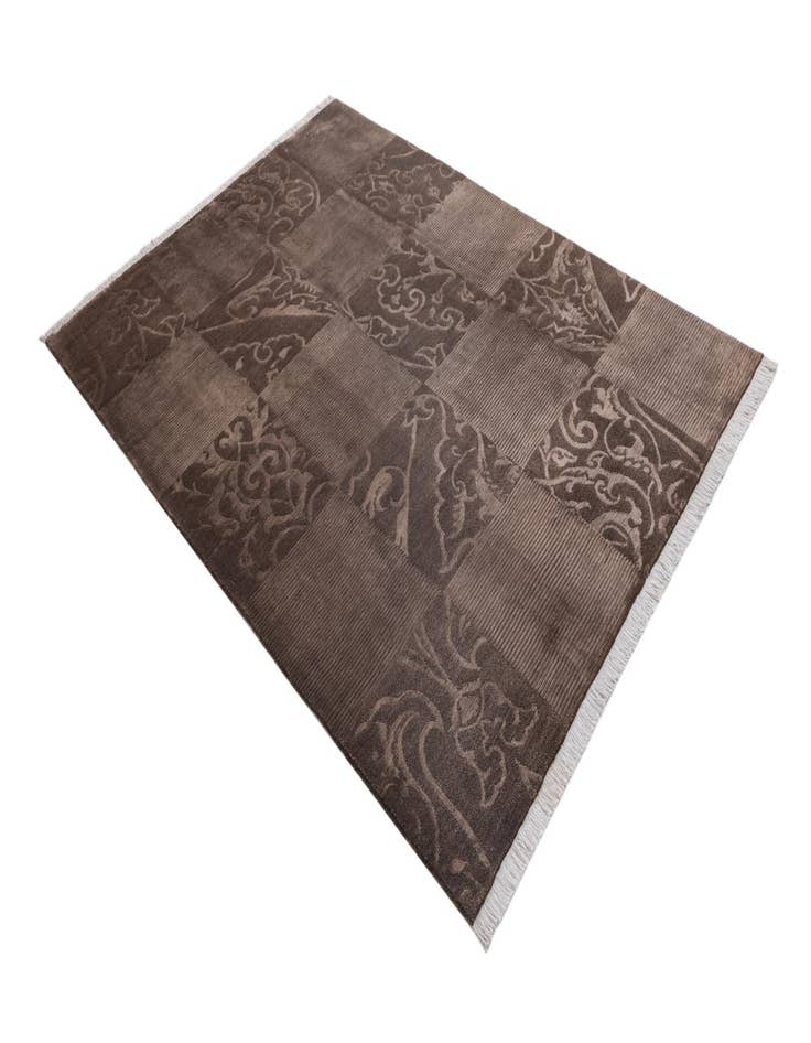 Detail image of  5' 10 x 8'  Hand Knotted Darya Wool Rug