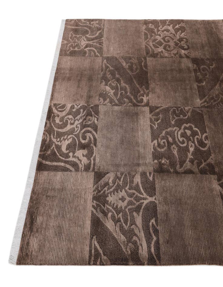 Detail image of  5' 10 x 8'  Hand Knotted Darya Wool Rug