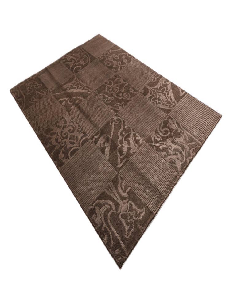 Detail image of  5' 9 x 8' 2  Hand Knotted Darya Wool Rug