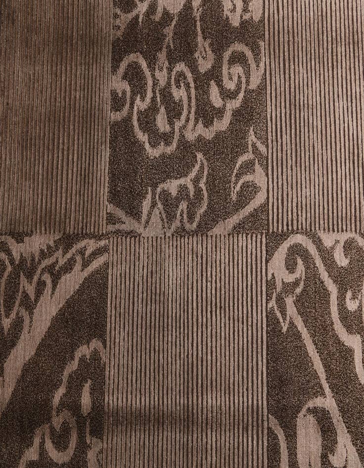 Detail image of  5' 9 x 8' 2  Hand Knotted Darya Wool Rug