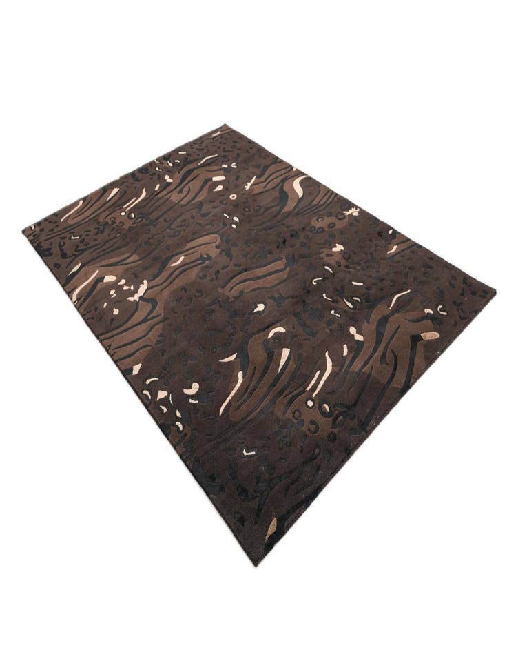 Detail image of  5' 7 x 8'  Hand Knotted Darya Wool Rug