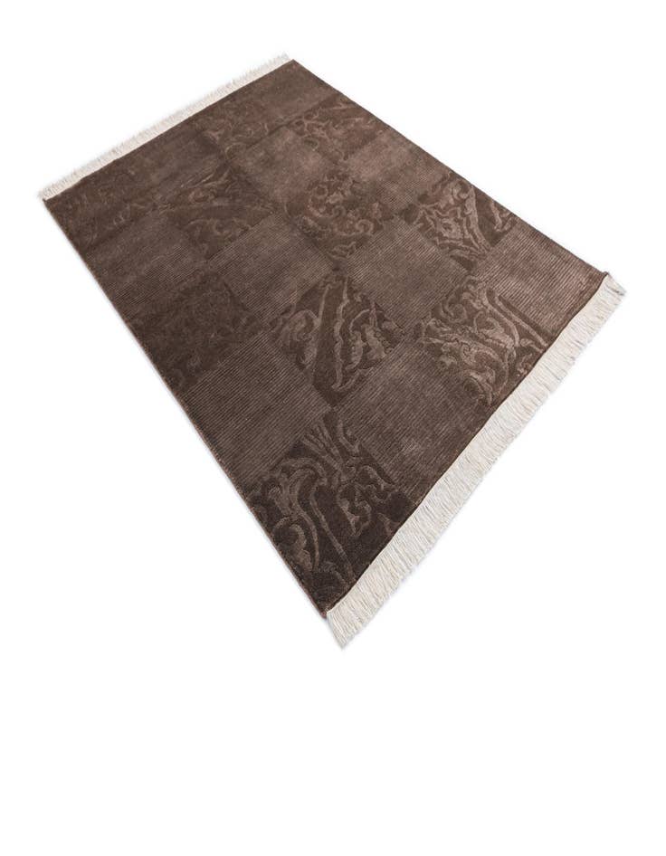 Detail image of  4' 11 x 6' 7  Hand Knotted Darya Wool Rug