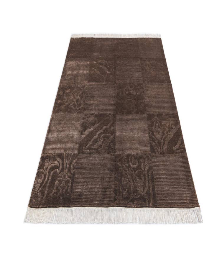 Detail image of  4' 11 x 6' 7  Hand Knotted Darya Wool Rug