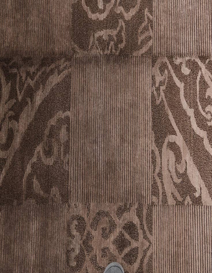 Detail image of  4' 11 x 6' 7  Hand Knotted Darya Wool Rug