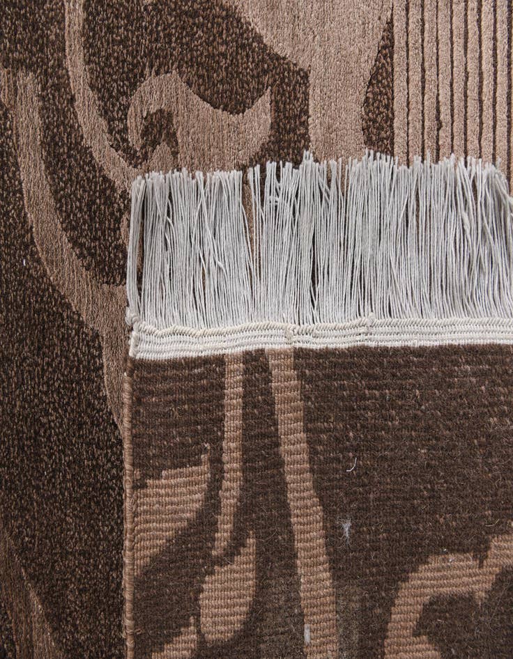 Detail image of  8' 4 x 11' 10  Hand Knotted Darya Wool Rug