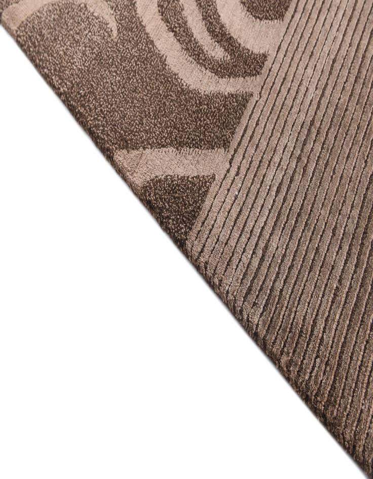Detail image of  5' 8 x 7' 11  Hand Knotted Darya Wool Rug