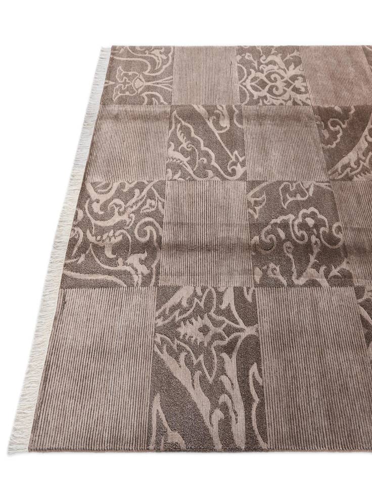 Detail image of  5' 9 x 8'  Hand Knotted Darya Wool Rug