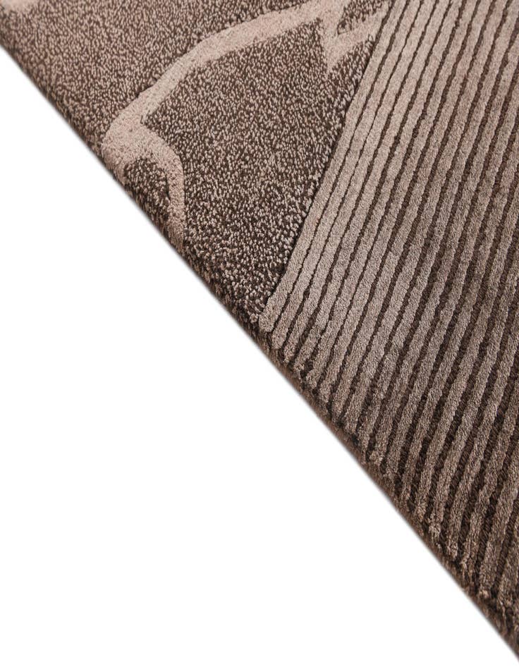 Detail image of  5' 9 x 8'  Hand Knotted Darya Wool Rug