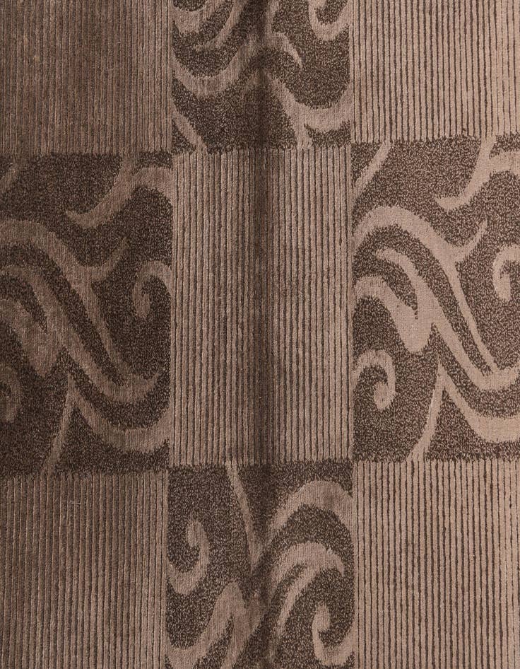 Detail image of  2' 7 x 5'  Hand Knotted Darya Wool Rug