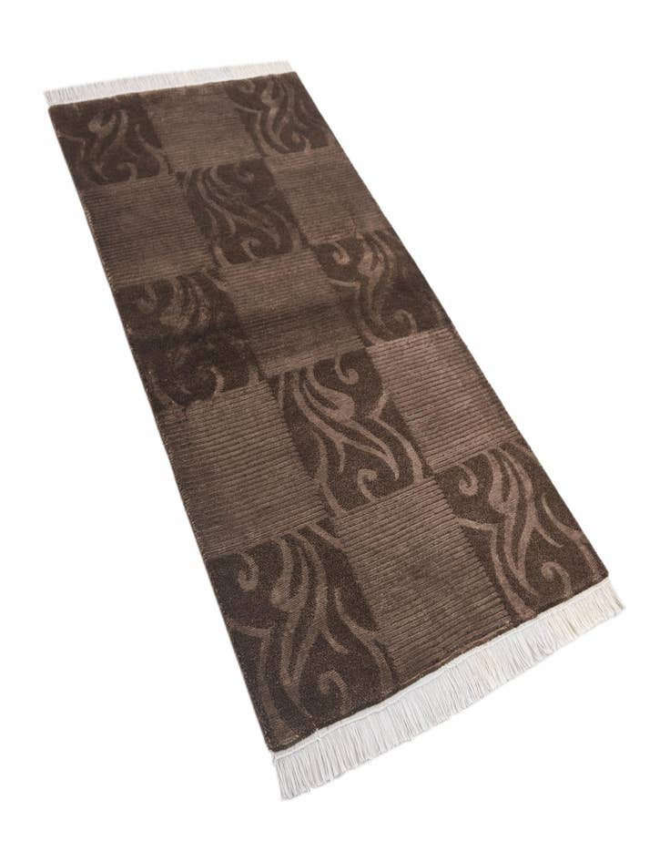 Detail image of  2' 7 x 5'  Hand Knotted Darya Wool Rug