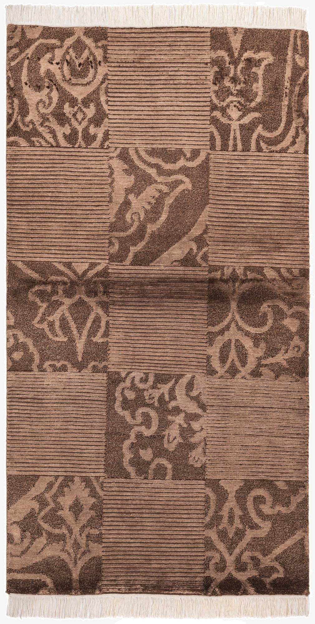  2' 7 x 5'  Hand Knotted Darya Wool Rug