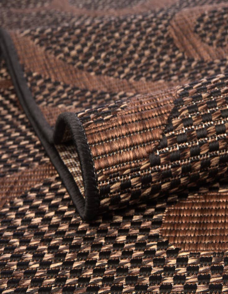 Detail image of  5' x 8'  Washable Botanical Indoor / Outdoor Rug