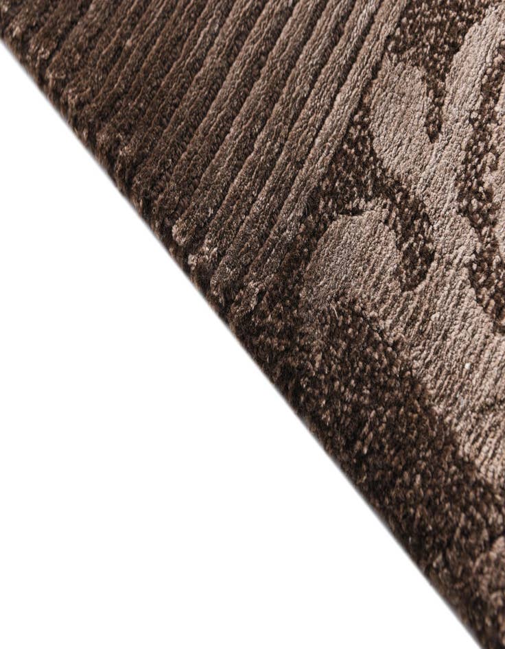 Detail image of  2' 9 x 10' 4  Hand Knotted Darya Wool Runner Rug