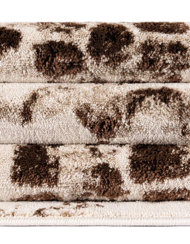 Detail image of  3' x 9' 10 Nepal Runner Rug