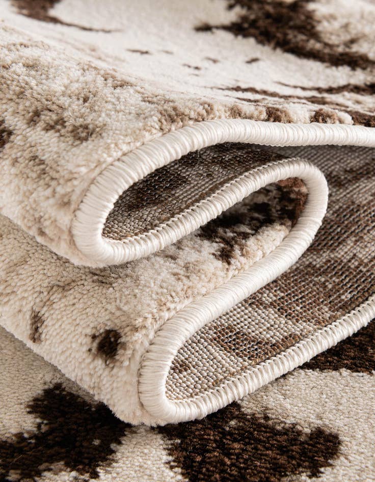 Detail image of  8' x 8' Nepal Square Rug