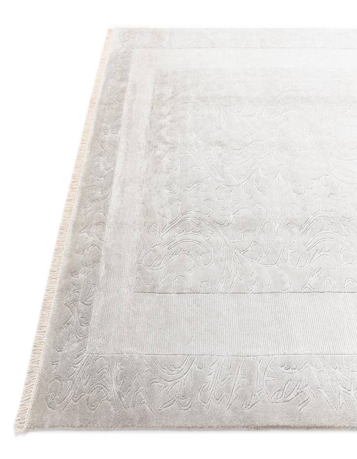 Detail image of  6' 11 x 9' 6  Hand Knotted Darya Rug