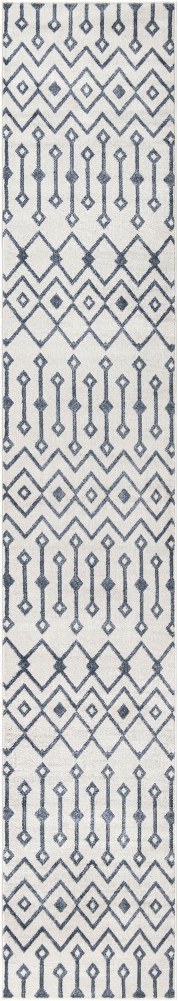  2' 7 x 14' Bohemian Trellis Runner Rug