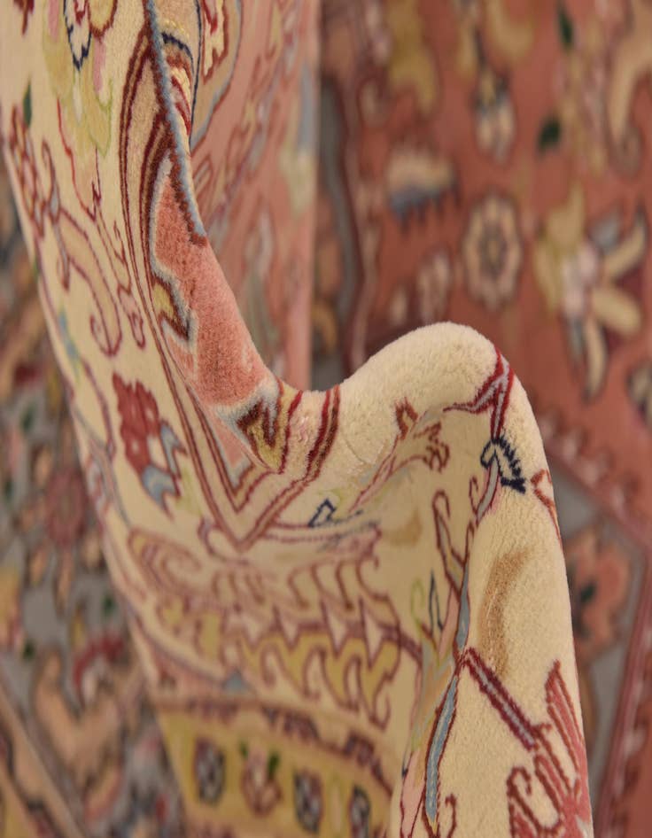 Detail image of  4' 10 x 6' 8  Hand Knotted Tabriz Persian Rug