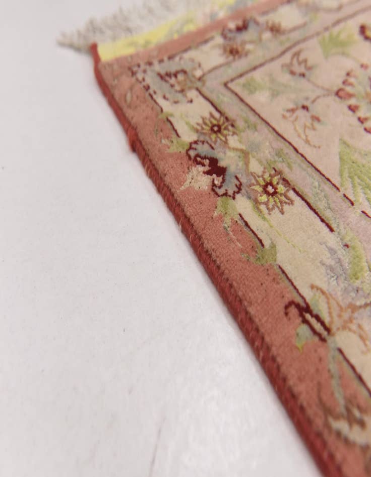 Detail image of  6' 6 x 10' 3  Hand Knotted Tabriz Persian Rug