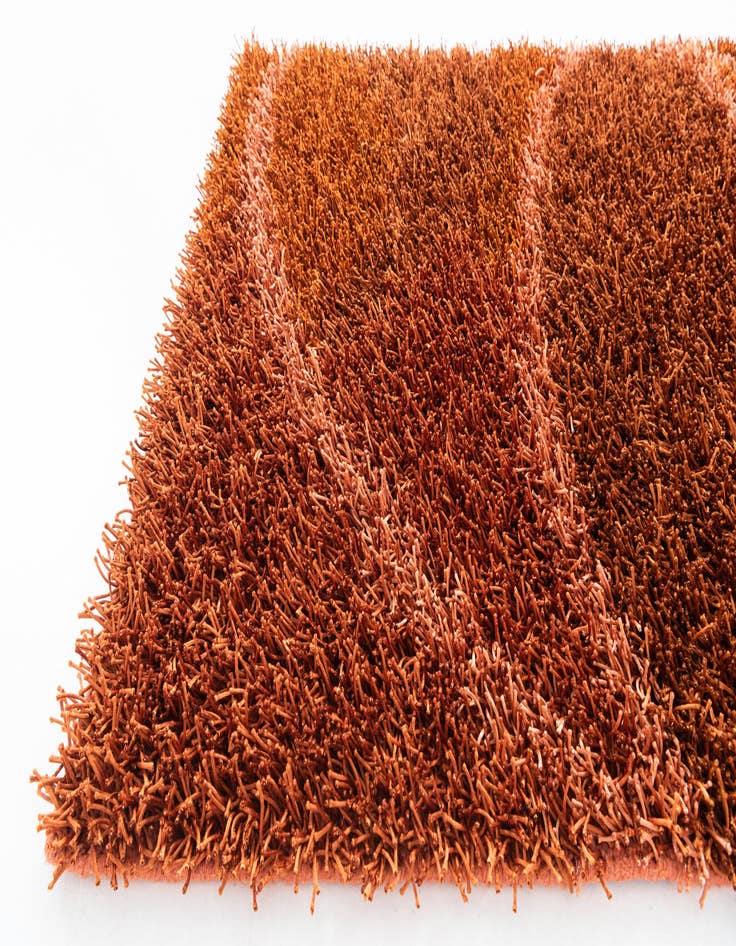 Detail image of  4' 2 x 5' 9  Hand Knotted Two-Tone Shag Rug