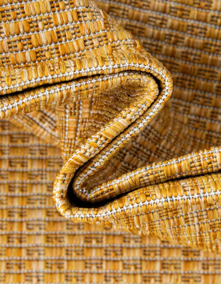 Detail image of  2' x 3'  Washable Solid Indoor / Outdoor Oval Rug