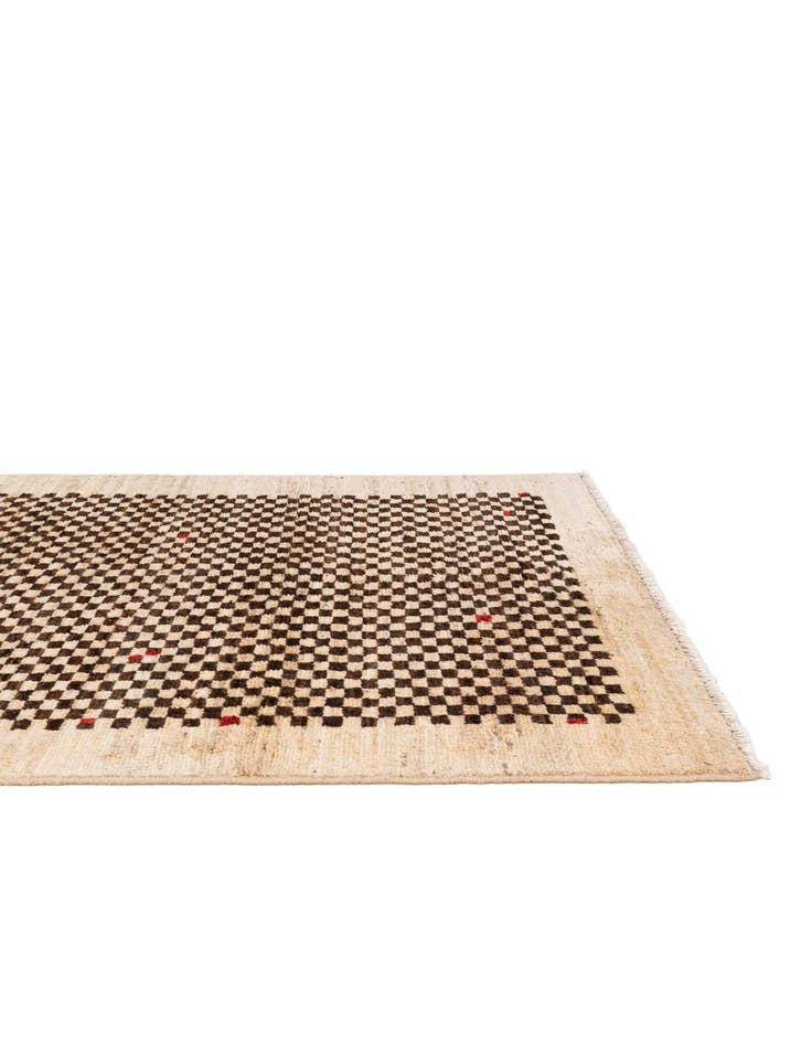 Detail image of  3' 9 x 6'  Hand Knotted Darya Wool Rug