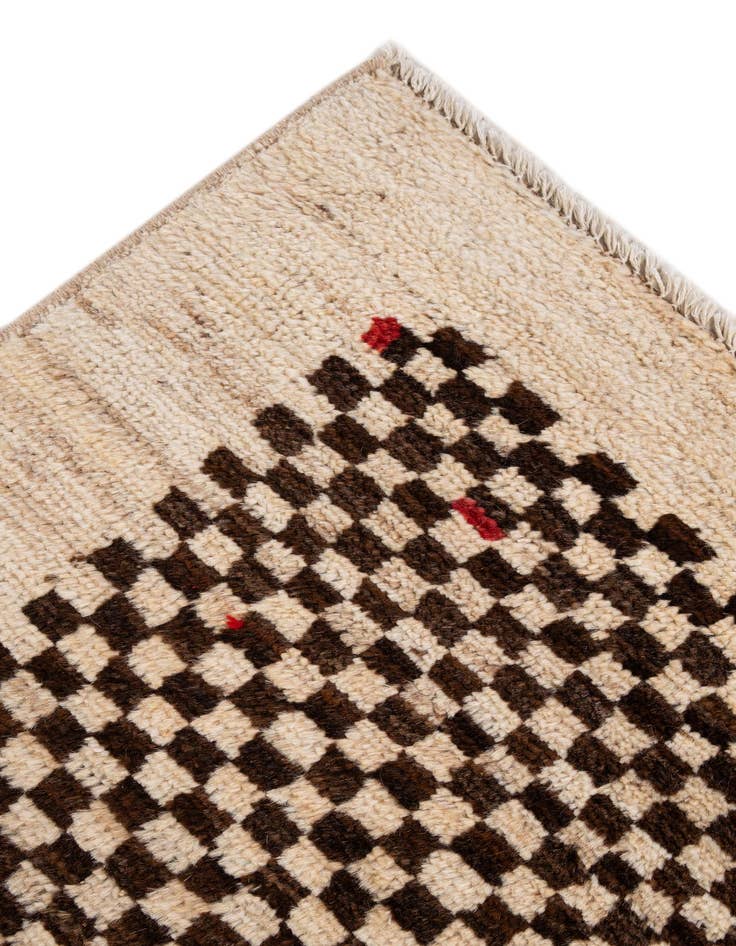 Detail image of  3' 9 x 6'  Hand Knotted Darya Wool Rug