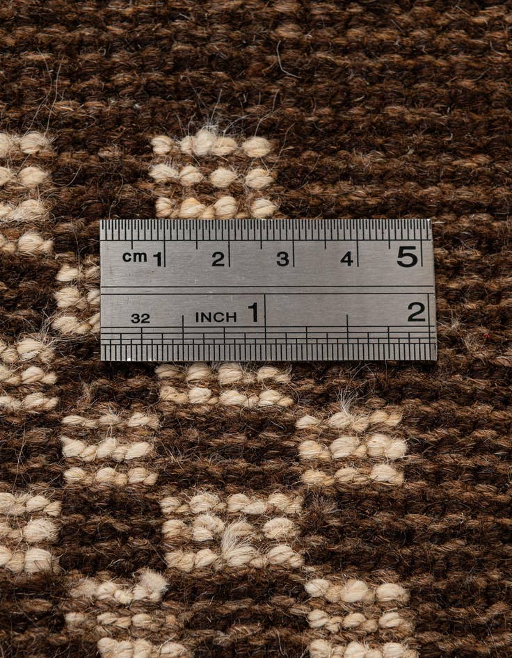 Detail image of  5' 8 x 8' 4  Hand Knotted Darya Wool Rug