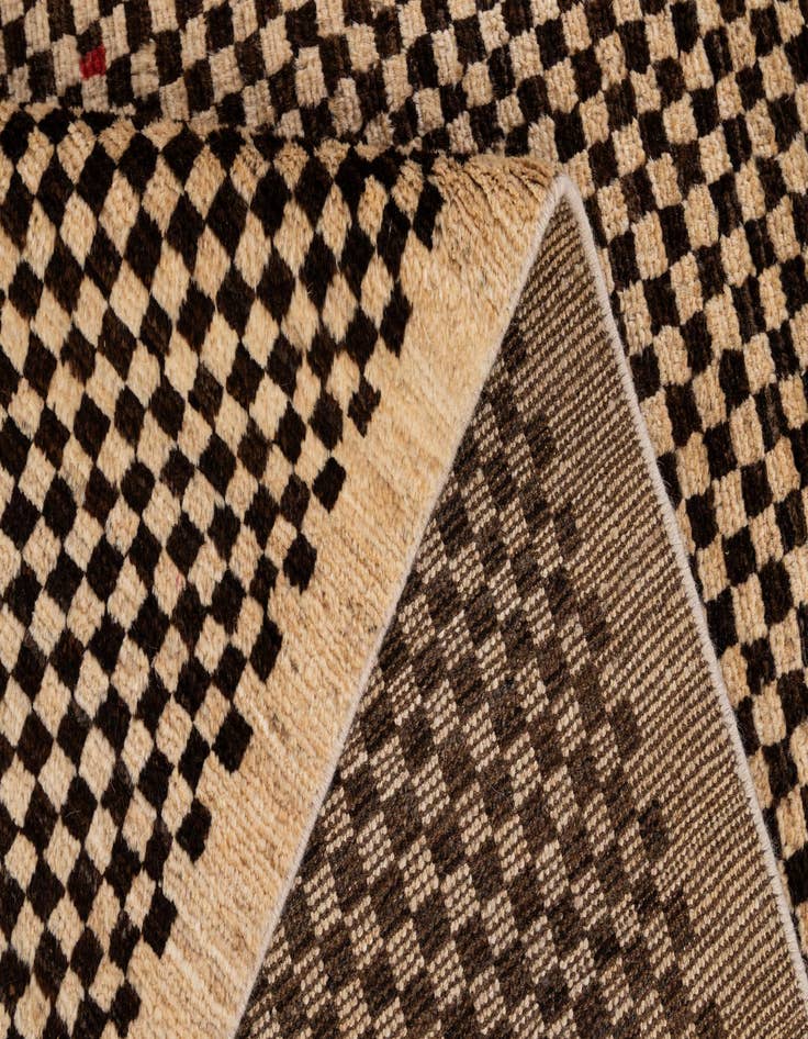 Detail image of  5' 8 x 8'  Hand Knotted Moroccan Wool Rug