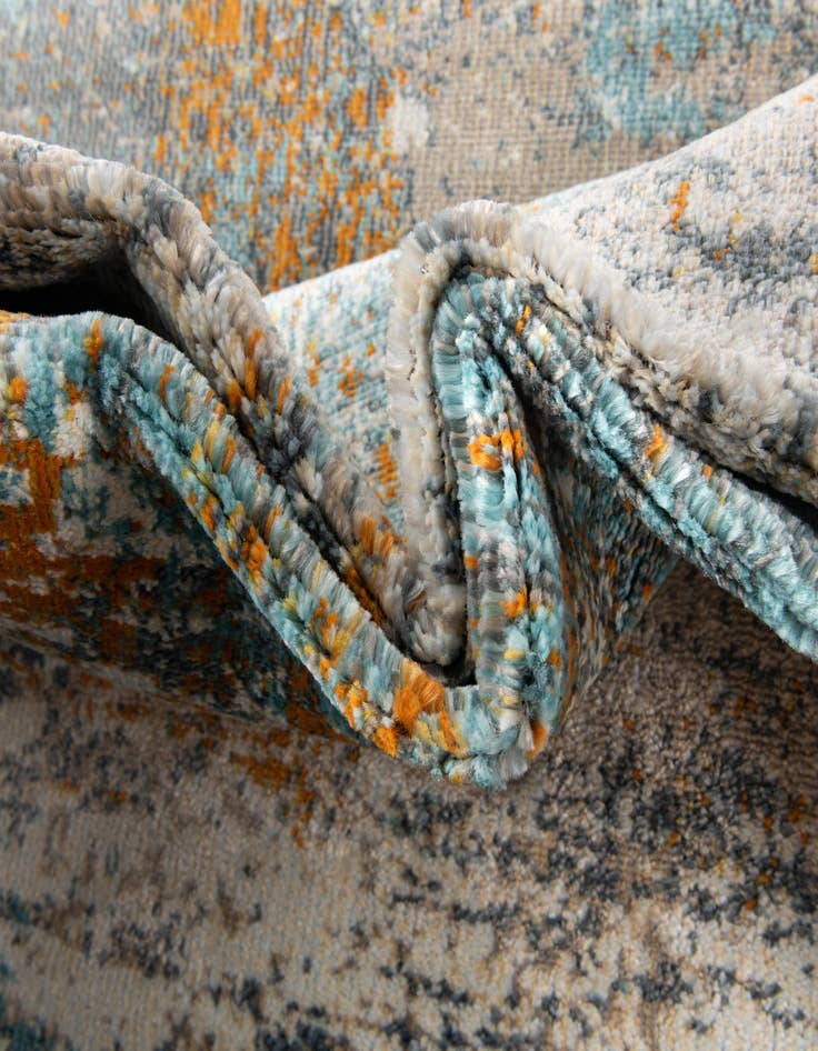 Detail image of  8' 2 x 10' Paragon Oval Rug