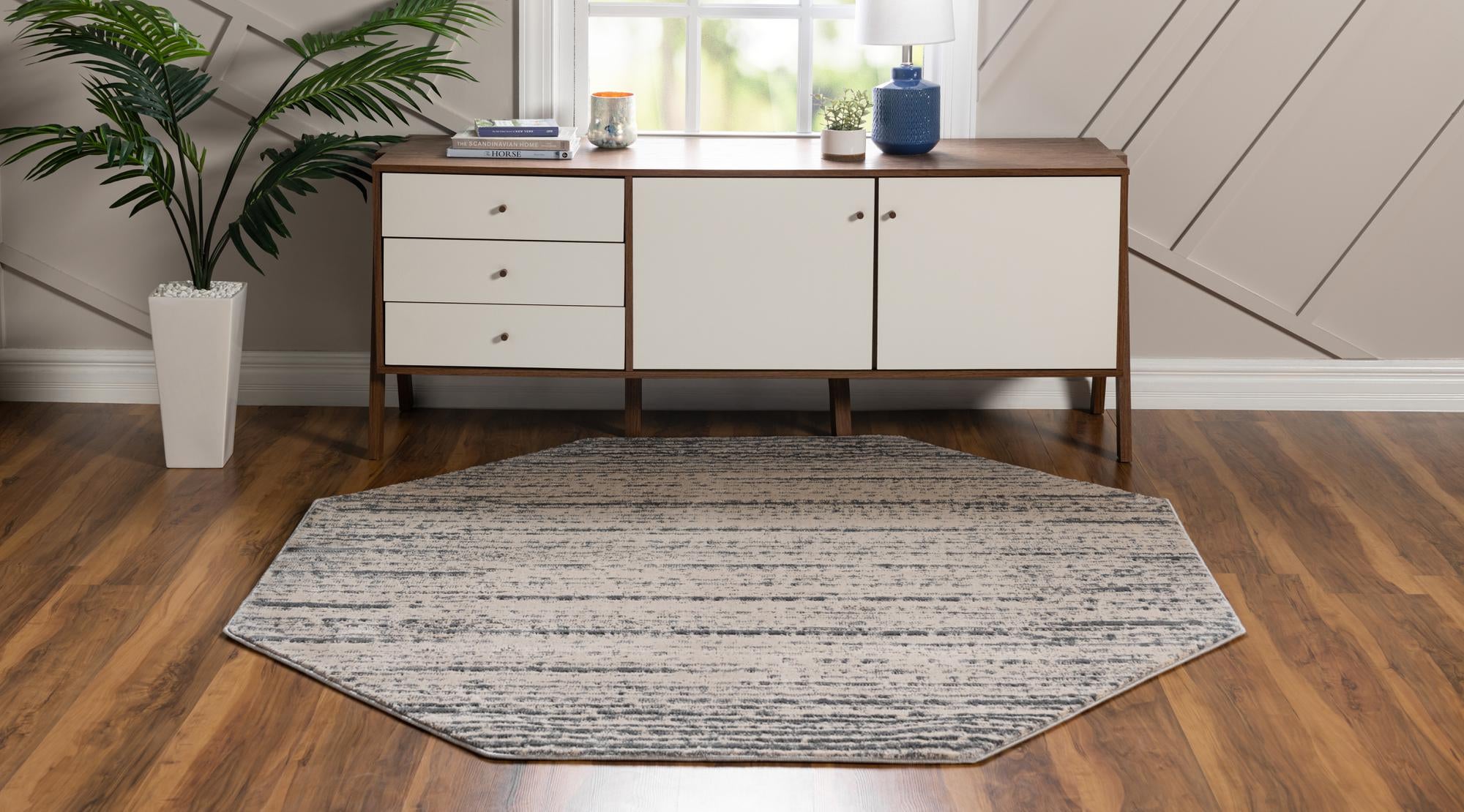 Cream 6' x 6' Oasis Octagon Rug | Rugs.com