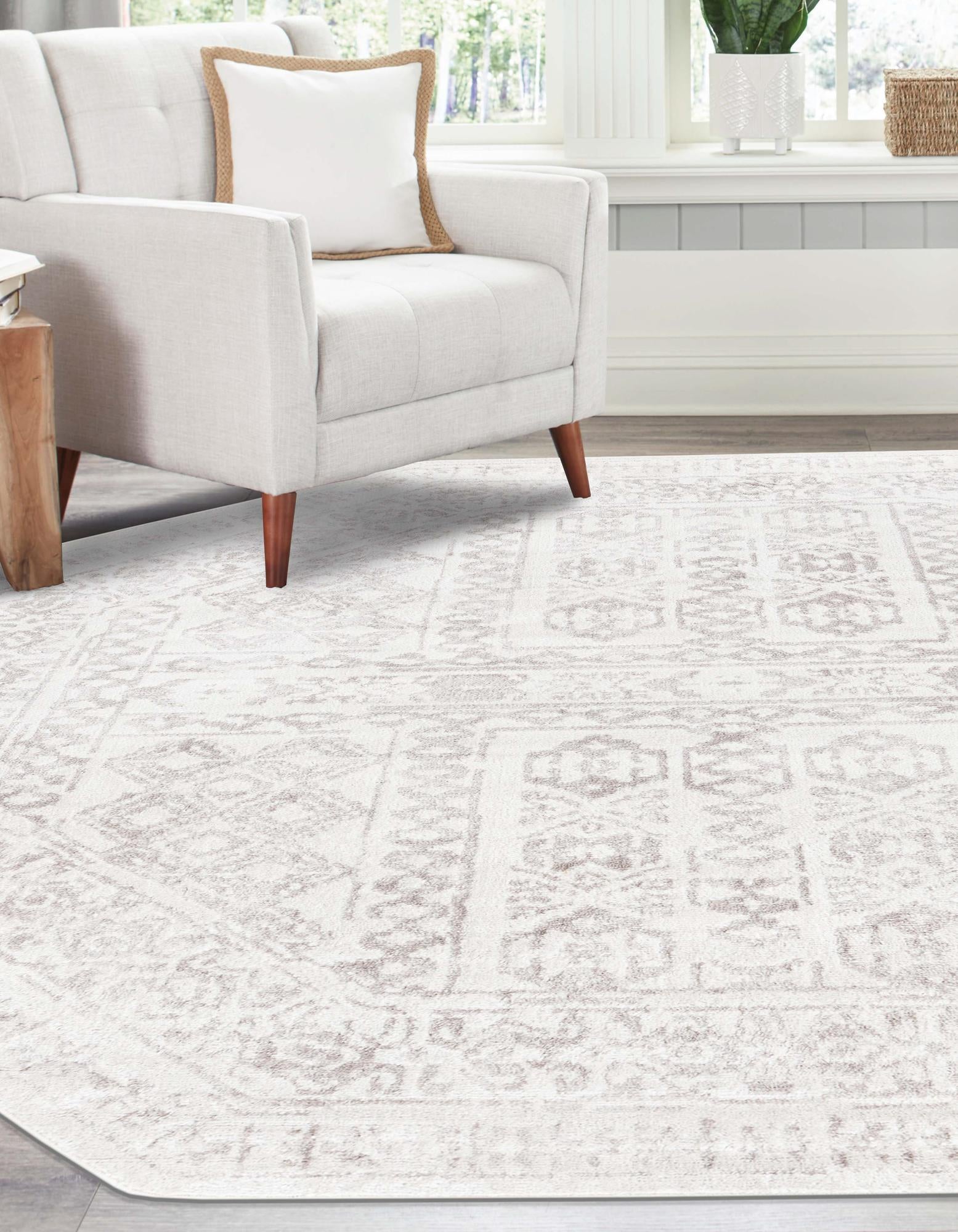 Cream 7' x 7' Oxford Octagon Rug | Rugs.com