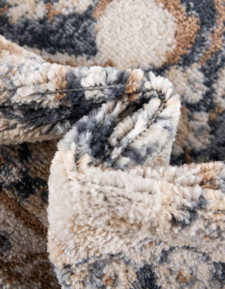 Detail image of  7' x 7' Oxford Octagon Rug