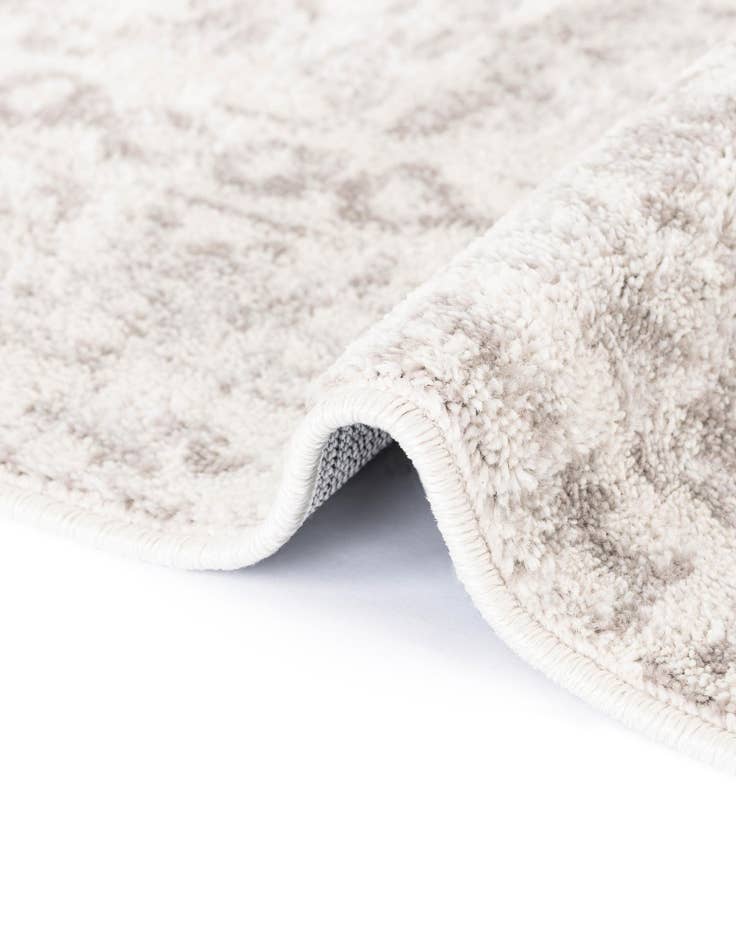 Detail image of  4' x 6' Oxford Oval Rug