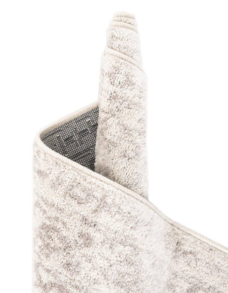 Detail image of  4' x 6' Oxford Oval Rug