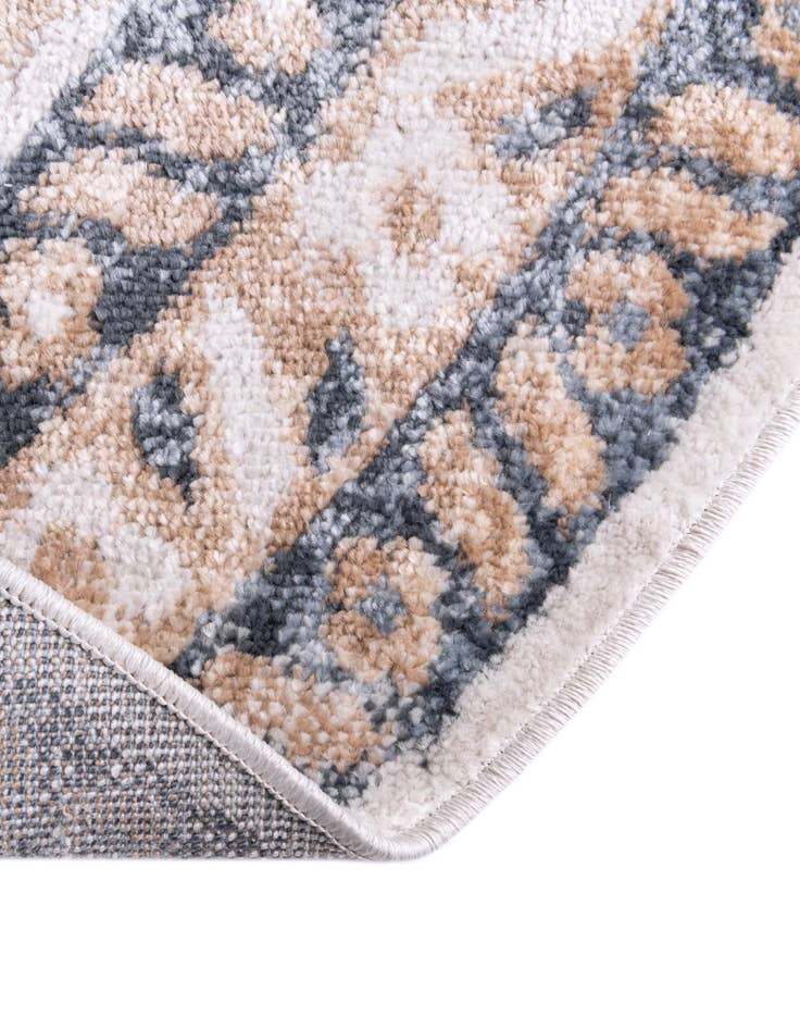 Detail image of  5' x 8' Oxford Oval Rug