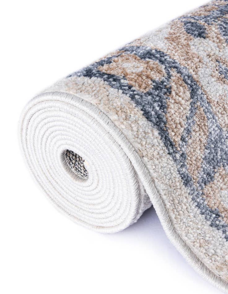 Detail image of  5' x 8' Oxford Oval Rug