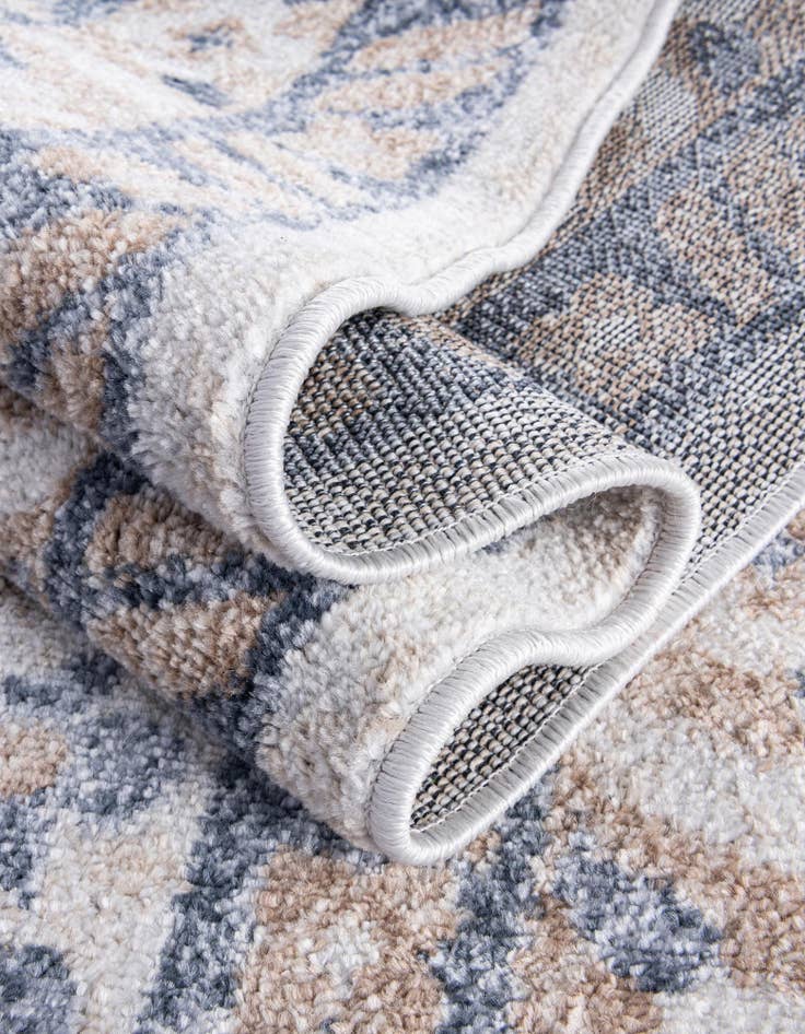 Detail image of  5' x 8' Oxford Oval Rug