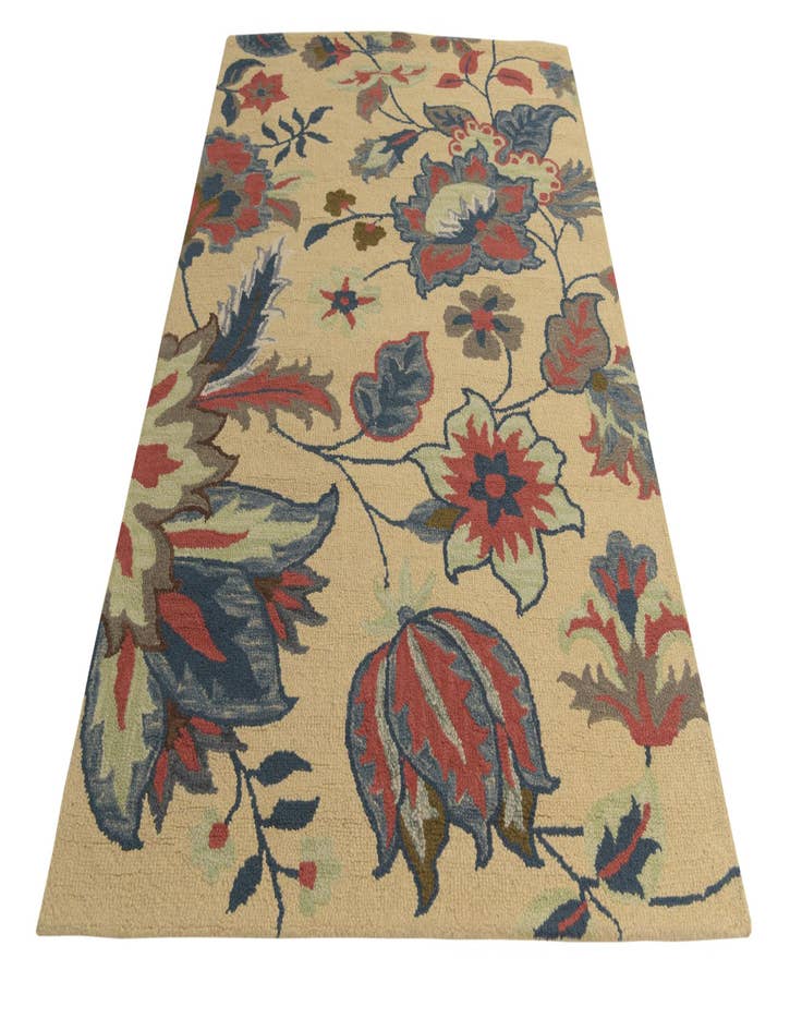 Detail image of  5' 1 x 8' Agra Wool Rug