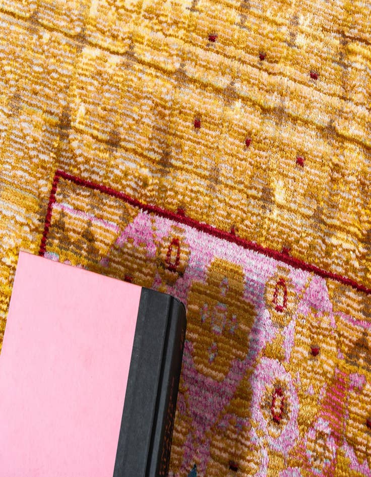 Detail image of  9' x 12' Alexis Rug