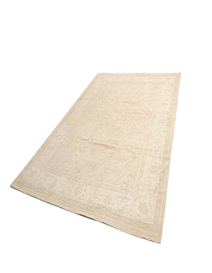 Detail image of  8' 10 x 12' 1 Amina Rug