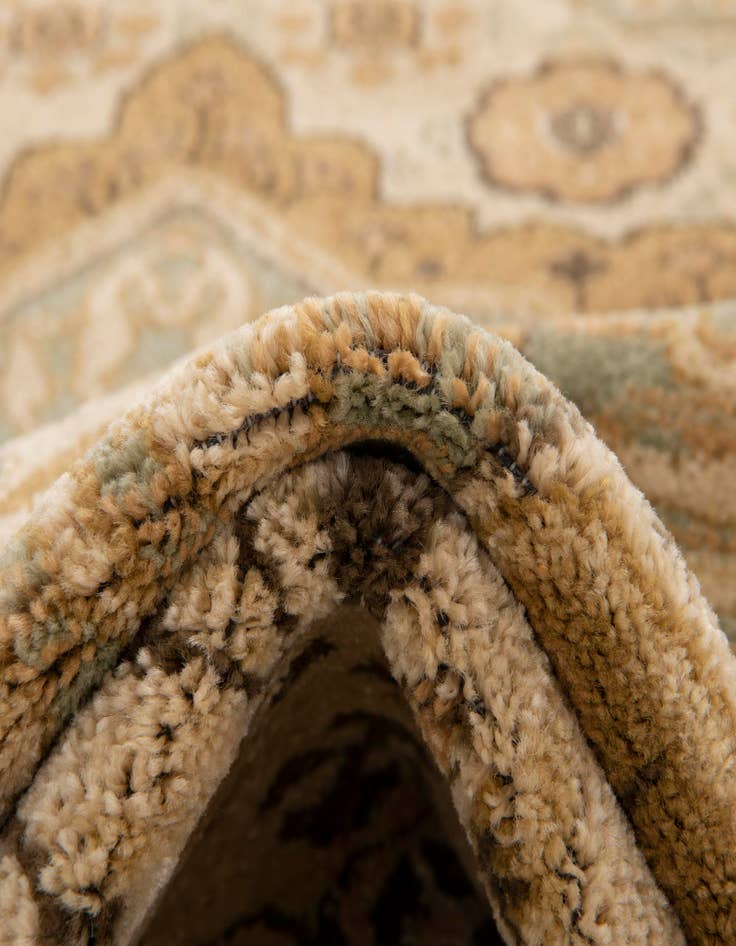 Detail image of  10' x 11' 4 Amina Rug