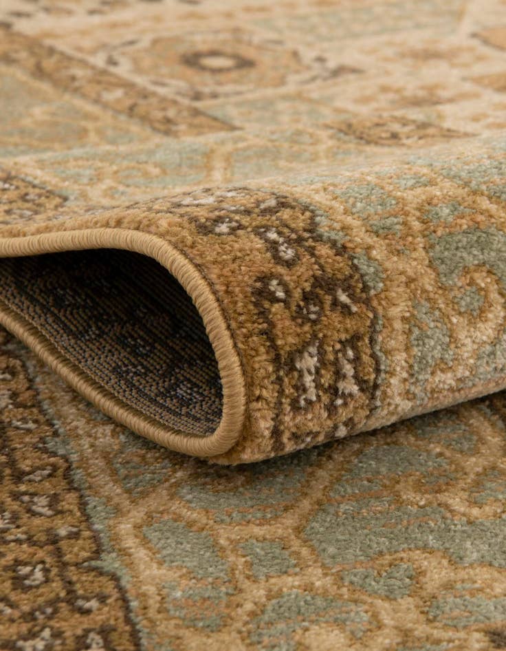 Detail image of  6' x 9' Amina Rug