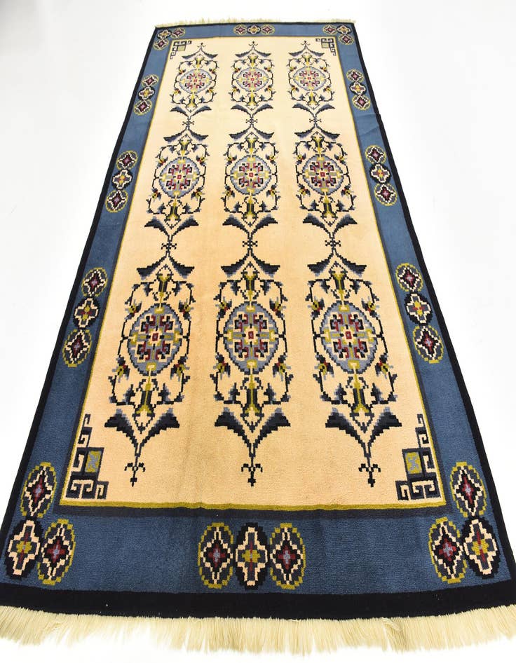 Detail image of 6' 10 x 10' 7 Hand Knotted Antique Finish Wool Rug