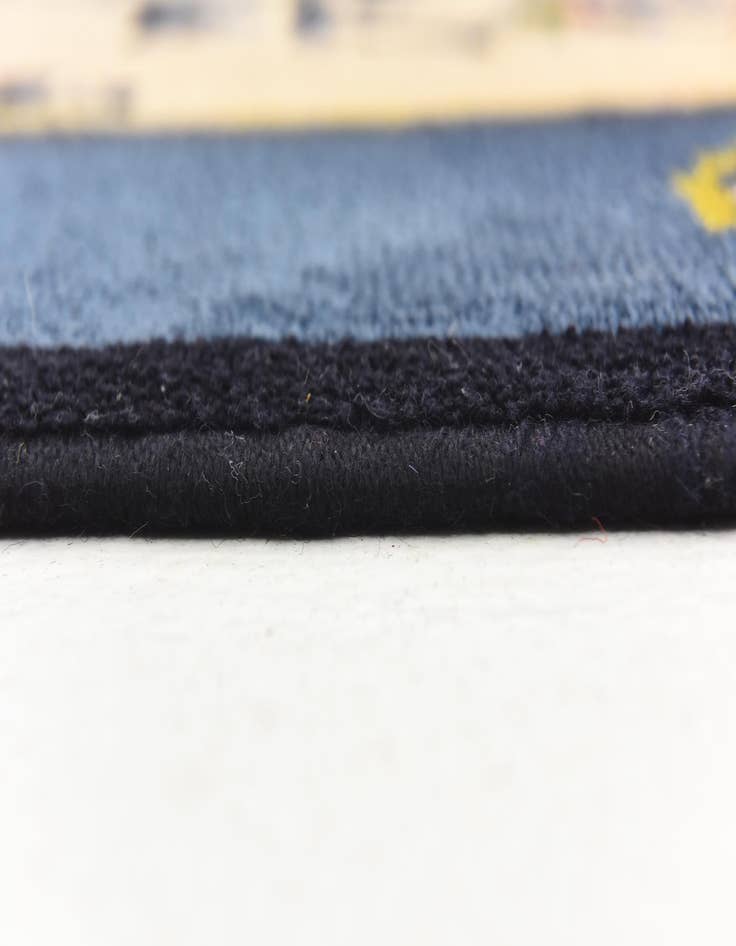 Detail image of 6' 10 x 10' 7 Hand Knotted Antique Finish Wool Rug