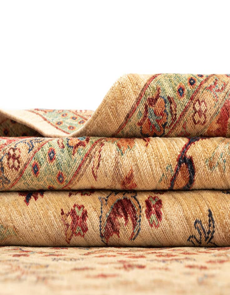 Detail image of  6' 10 x 9' 9 Ariana Ziegler Wool Rug