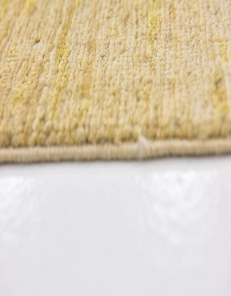 Detail image of  6' x 7' 10  Hand Knotted Ariana Ziegler Rug