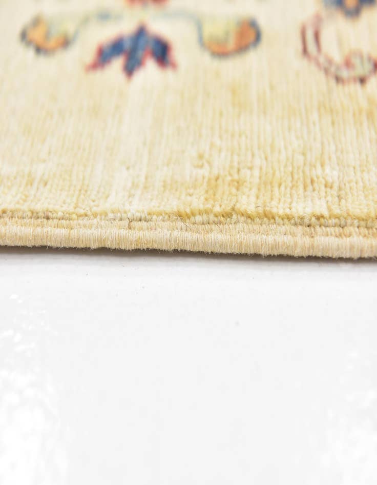 Detail image of  5' 7 x 7' 8  Hand Knotted Ariana Ziegler Rug